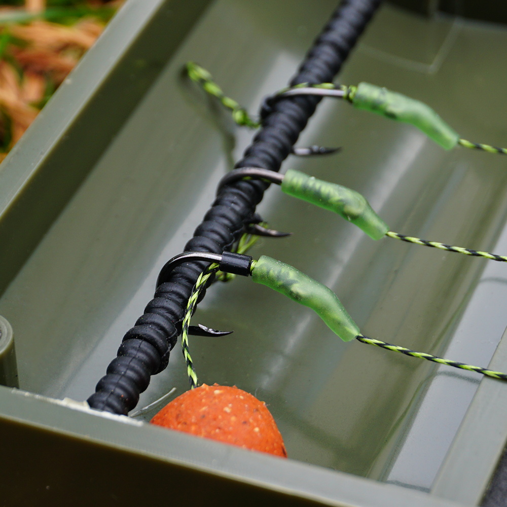 Hirisi الكارب الصيد هوك ربط تل - مراجعة Fishing Lure Box وسعره